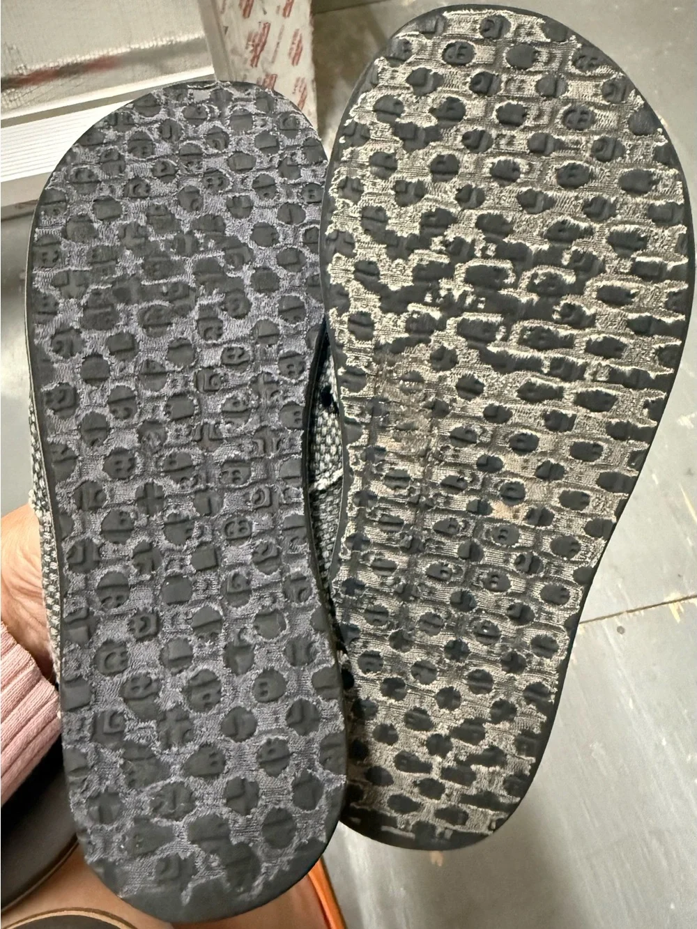 Sanuk canvas slip